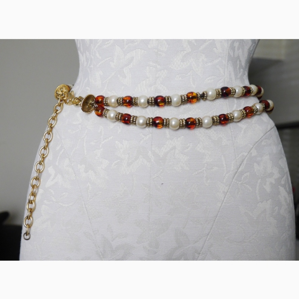 Elegant Pearl belt